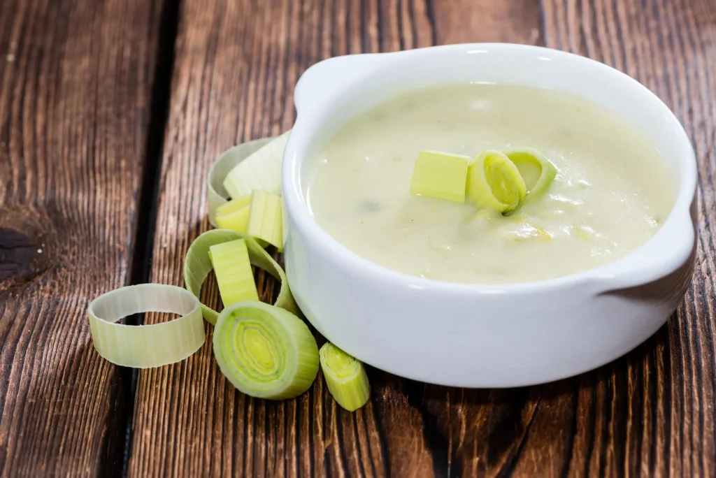 Bol de velouté de poireaux